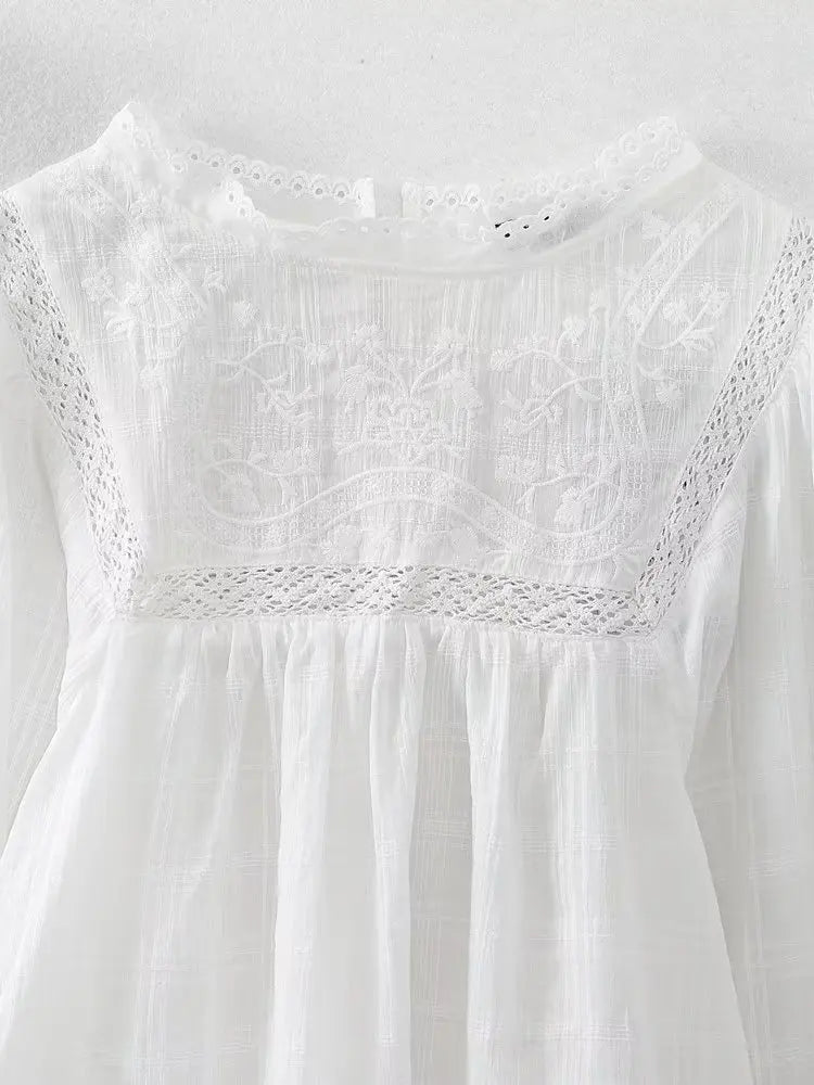 Willshela Women Fashion Embroidery White Hollow Out Blouse Vintage O-Neck Long Sleeves Female Chic Lady Shirts-belleandkai.com