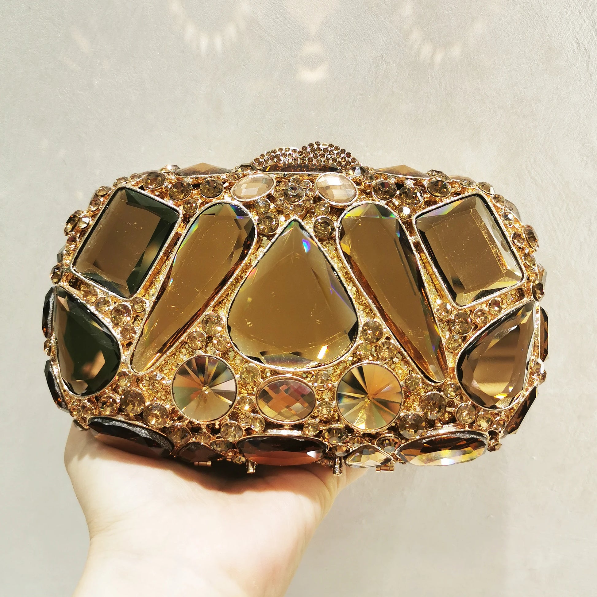 WHTUOHENLarge Silver Stones Wedding Dress Purses Women Bridal Crystal Handbags Rhinestone Party Prom Evening Clutches Minaudiere-belleandkai.com