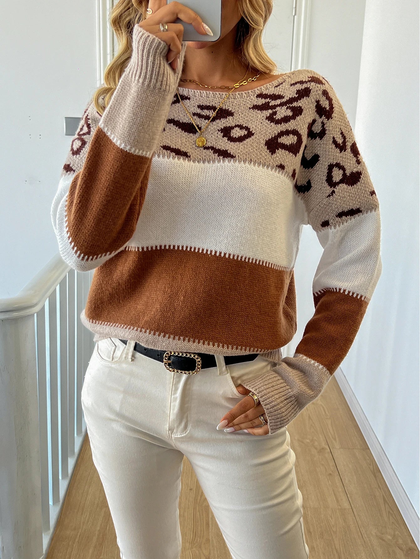 Autumn and winter leopard print contrasting pullover knitted sweater-belleandkai.com
