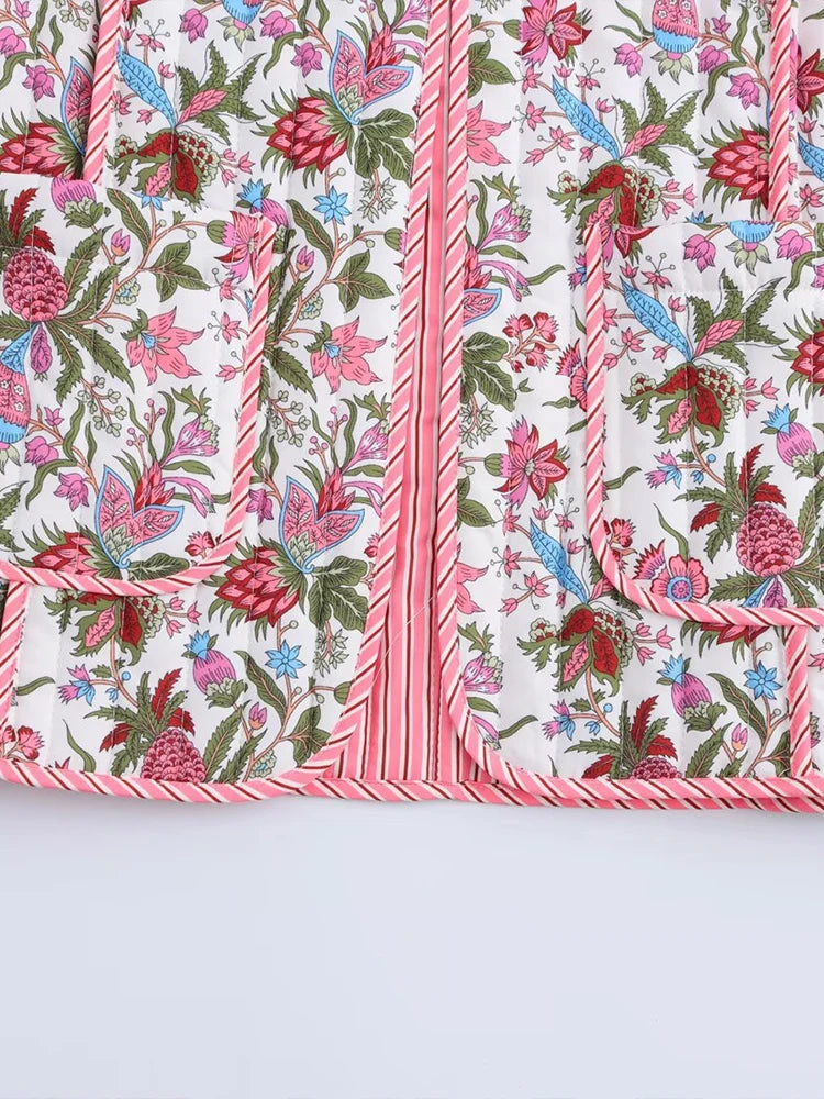 European and American style 2024 autumn new women's retro floral print stand collar long sleeve pocket decoration quilted cotton-belleandkai.com