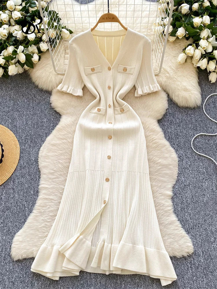 Belle&Kai Women’s Dresses – Elegant, Feminine & Timeless Styles-belleandkai.com