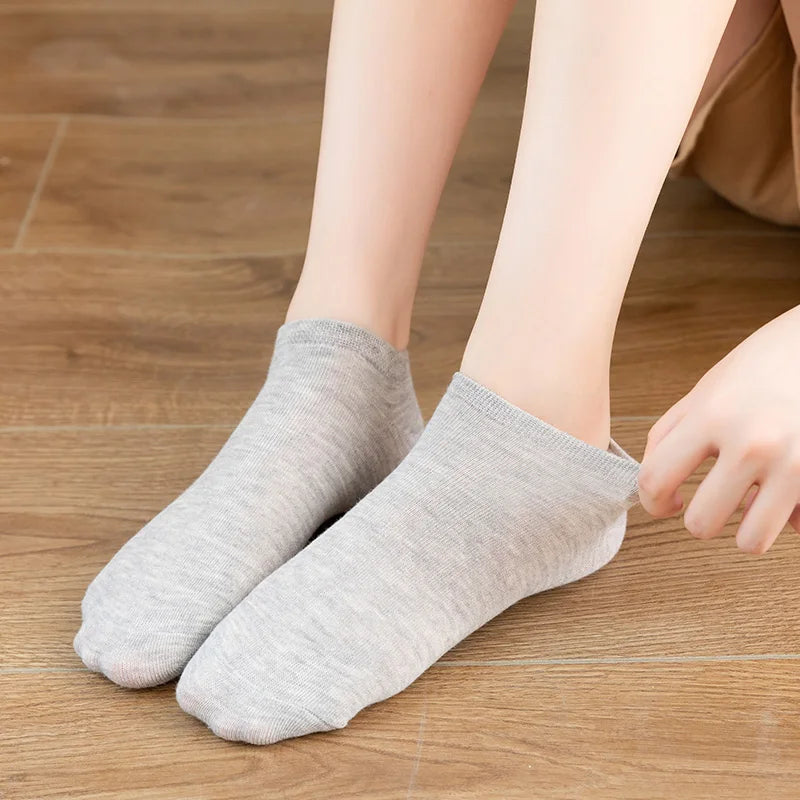 10 Pairs of Colored Cotton WOMEN'S Short Socks, Ankle Breathable Mesh Sports Socks, Summer Casual Solid Color Boat Socks-belleandkai.com