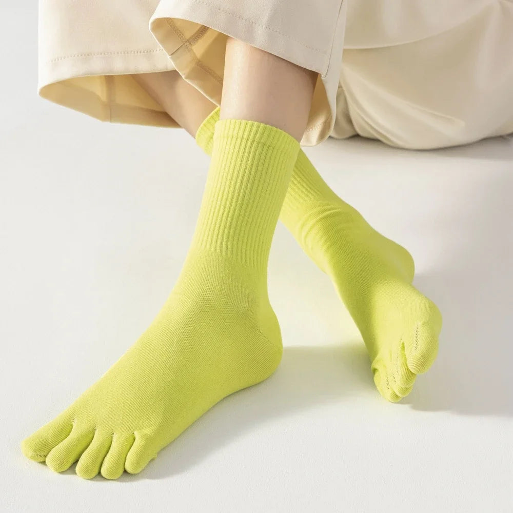 5 or 10 Pairs Women Sports Toe Socks with Separate Fingers High Tube Five Finger Cotton Crew Socks Yoga High Quality-belleandkai.com