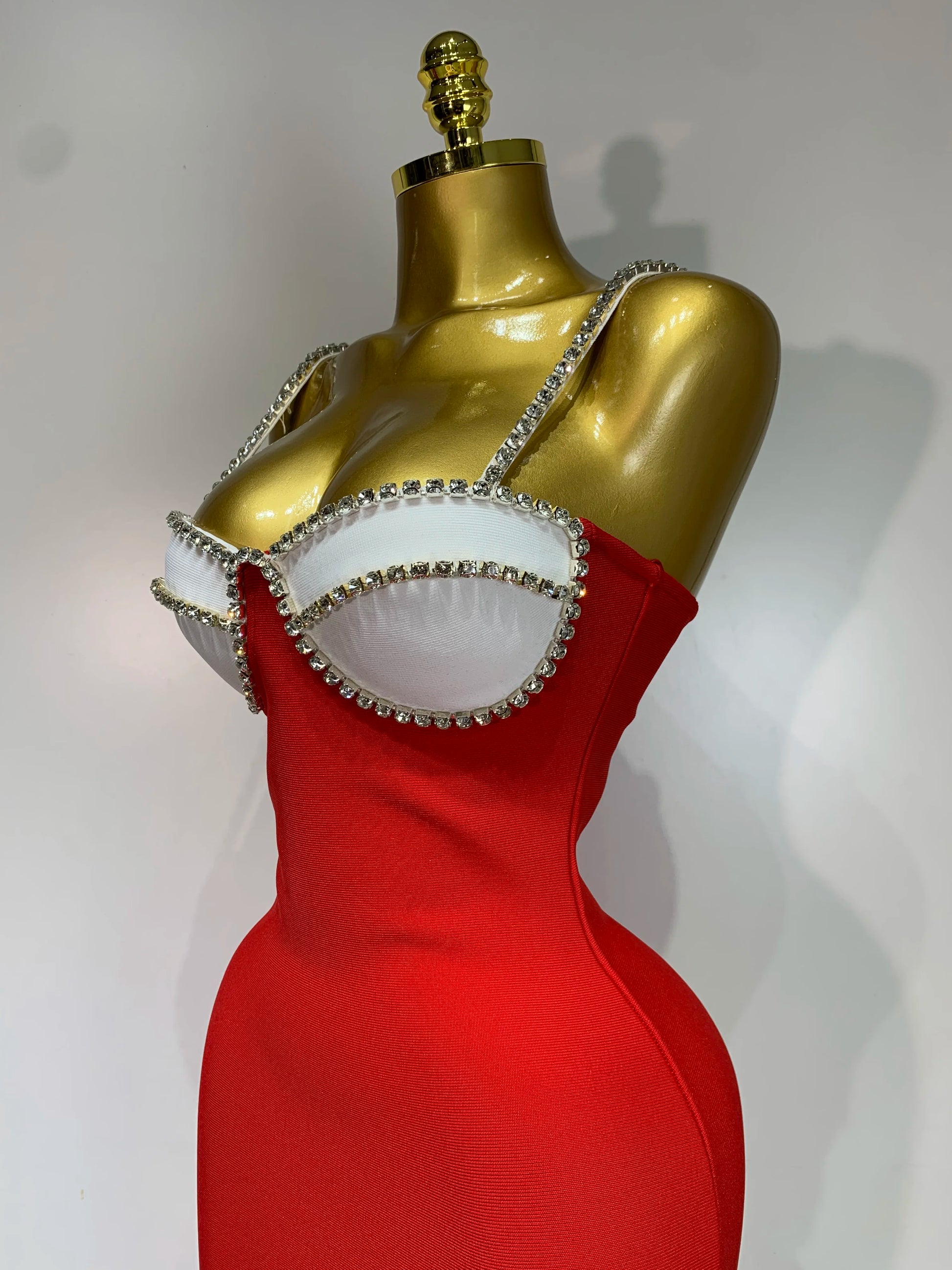 Belle&Kai Women’s Dresses – Elegant, Feminine & Timeless Styles-belleandkai.com