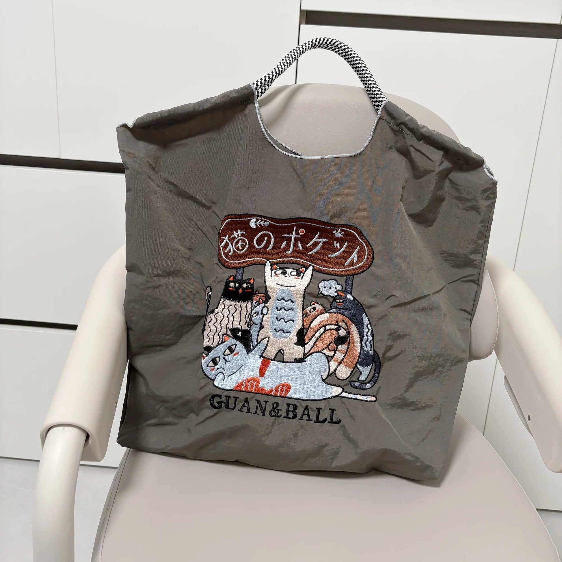 1 PC Fashion Japanese Harajuku Style Nylon Waterproof Handbag Embroidered Shopping Bag Hand-held Women's Shoulder Bag All-match-belleandkai.com