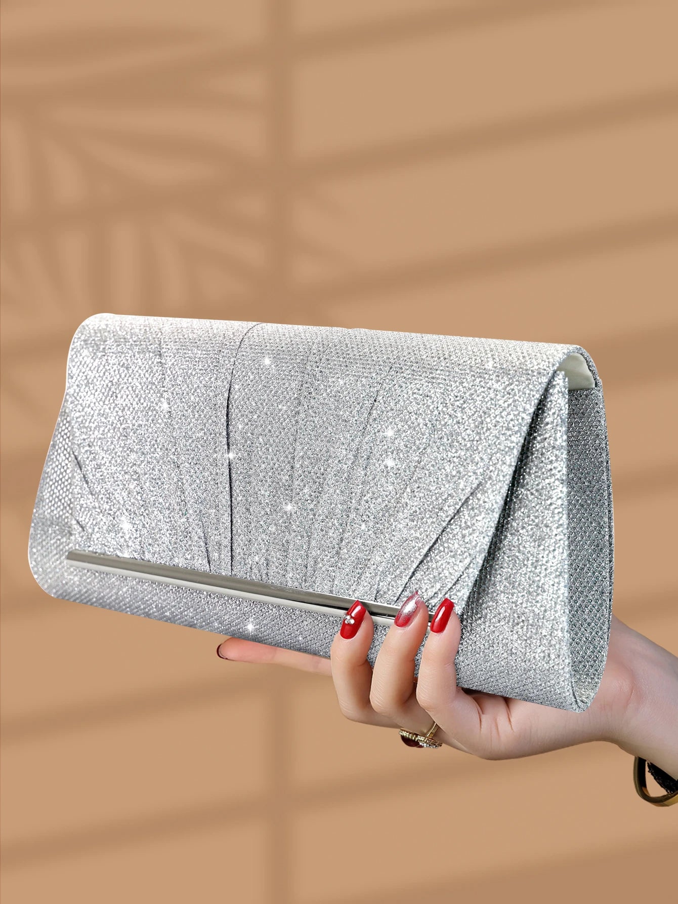 This shiny and luxurious pleated evening bag is a great choice for party girls, office workers and also makes a great gift.-belleandkai.com