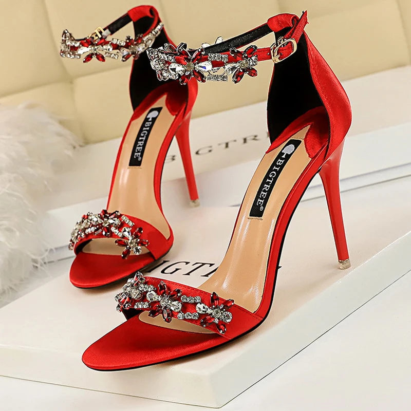 Women’s Summer Sandals – Elegant & Comfortable Footwear-belleandkai.com