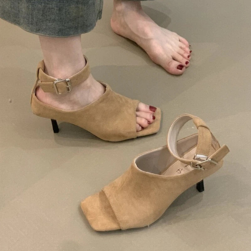Women’s Summer Sandals – Elegant & Comfortable Footwear-belleandkai.com