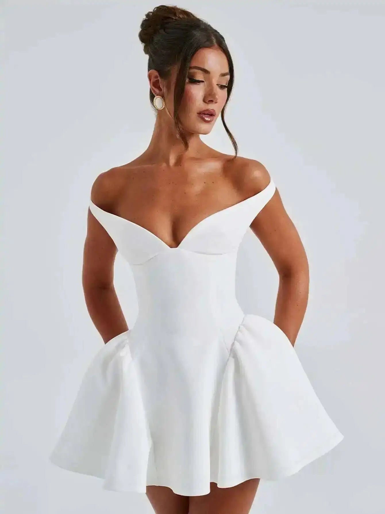 Belle&Kai Women’s Dresses – Elegant, Feminine & Timeless Styles-belleandkai.com