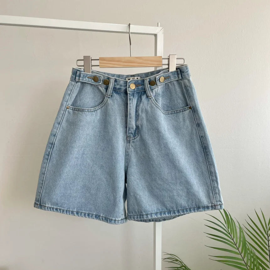 New 2024 Summer Denim Shorts For Women High Waist Sky Blue Color Wide Leg Loose Buttons Streetwear Loose Jean Shorts Women-belleandkai.com