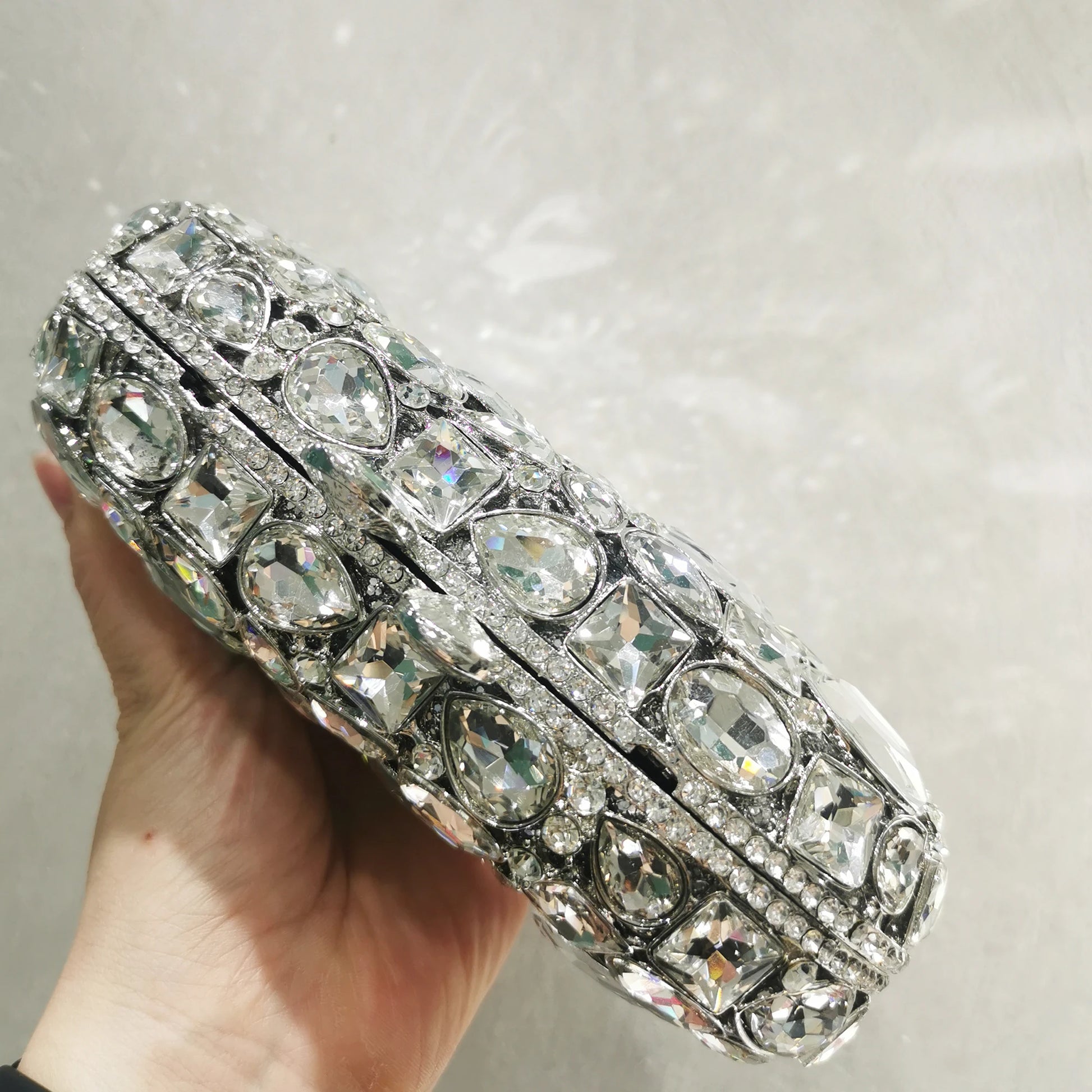 WHTUOHENLarge Silver Stones Wedding Dress Purses Women Bridal Crystal Handbags Rhinestone Party Prom Evening Clutches Minaudiere-belleandkai.com