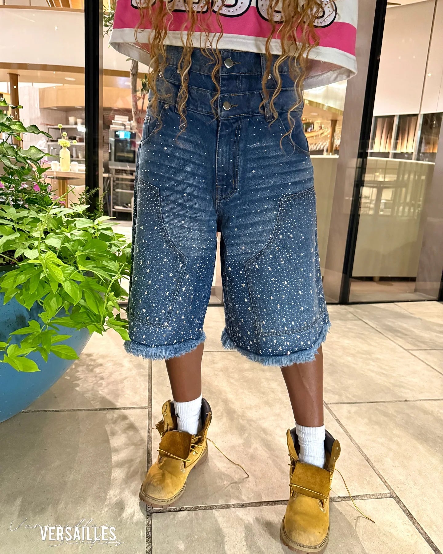 Y2k Street Men Women Double Waisted Retro Rhinestone Denim Shorts Gem Stones Embroidered Jeans Hip Hop Baggy Over The Knee Jorts-belleandkai.com