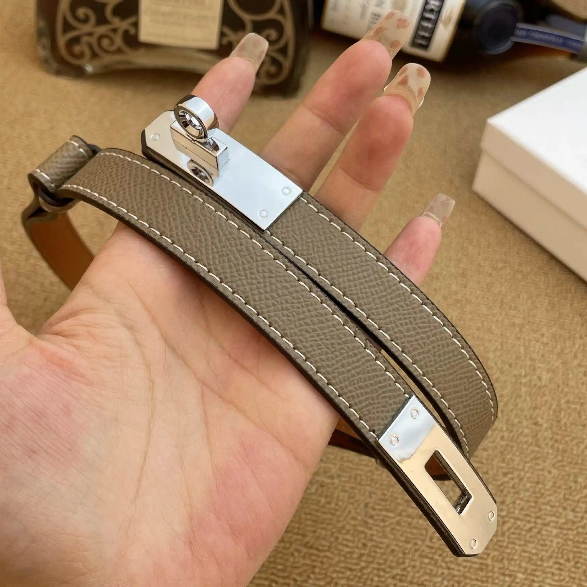 Women's Leather Belt Golden Metal Buckle Luxury Casual Fashion Belt for Jeans and Dresses Women's Belts-belleandkai.com