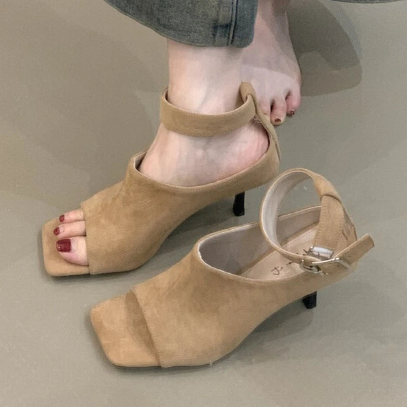 Women’s Summer Sandals – Elegant & Comfortable Footwear-belleandkai.com