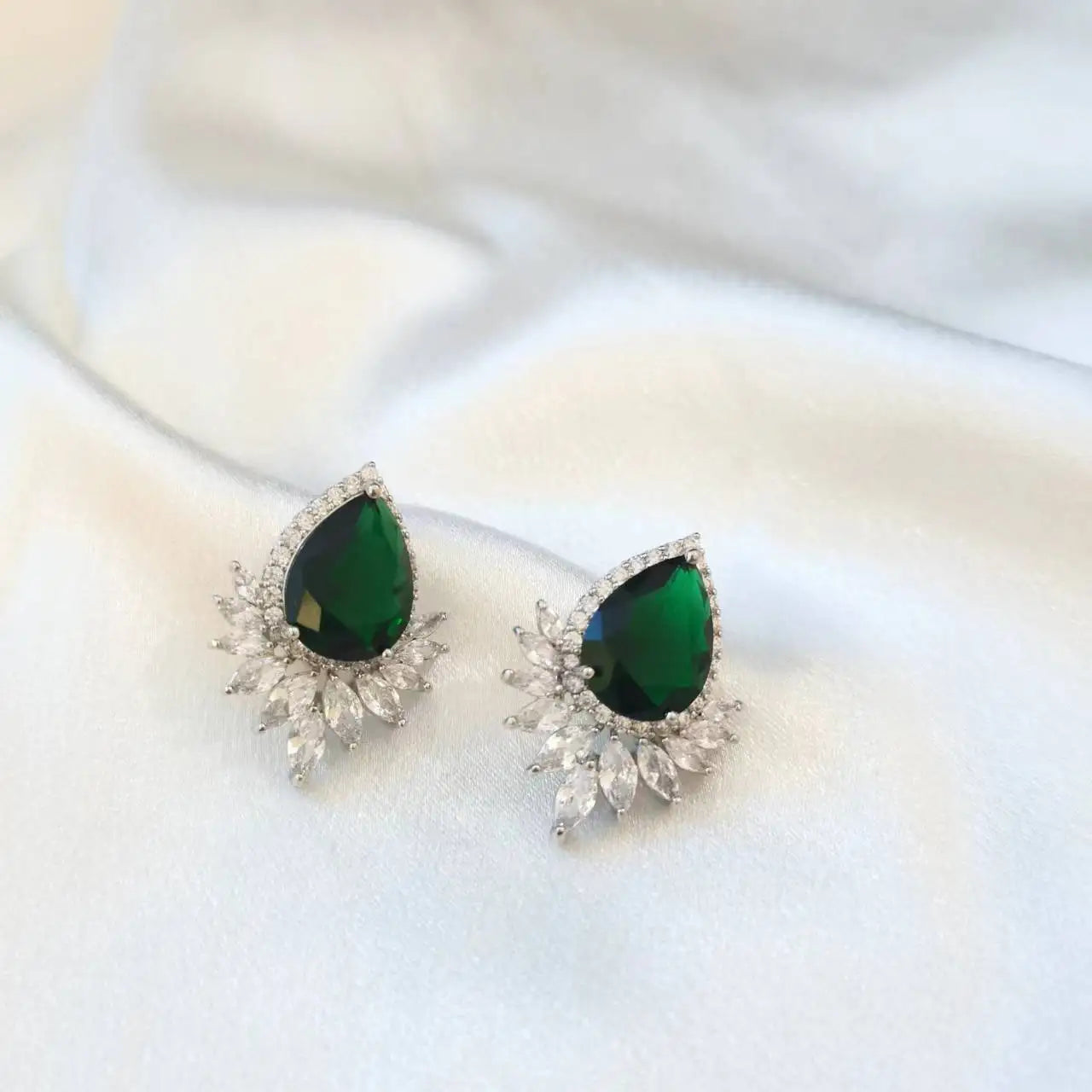 Belle&Kai Women’s Jewelry – Elegant & Timeless Accessories-belleandkai.com