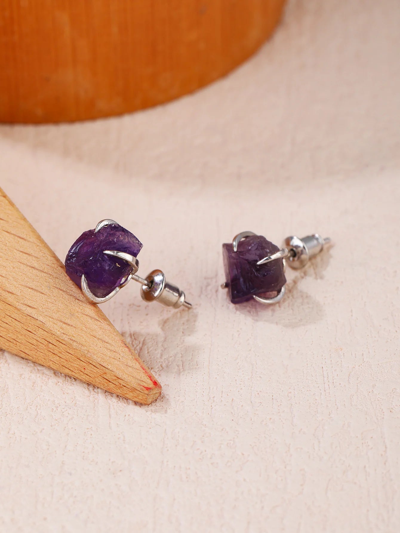 BOROSA New Arrival Silver Color Rough Natural Amethyst Earrings Claw Setting Crystal Stone Stud Earrings Women GH013-belleandkai.com