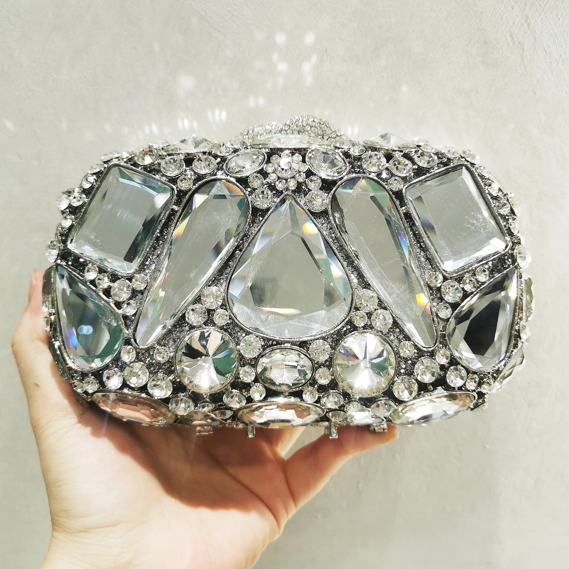 WHTUOHENLarge Silver Stones Wedding Dress Purses Women Bridal Crystal Handbags Rhinestone Party Prom Evening Clutches Minaudiere-belleandkai.com